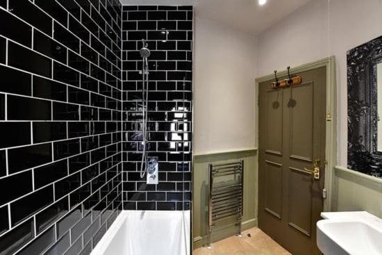 Quirky 4 Bedroom Apartment With Terrace Cardiff Zewnętrze zdjęcie