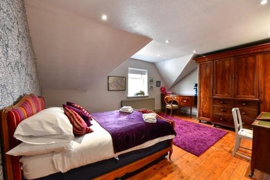 Quirky 4 Bedroom Apartment With Terrace Cardiff Zewnętrze zdjęcie
